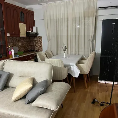 Apartment Apartament Golem *